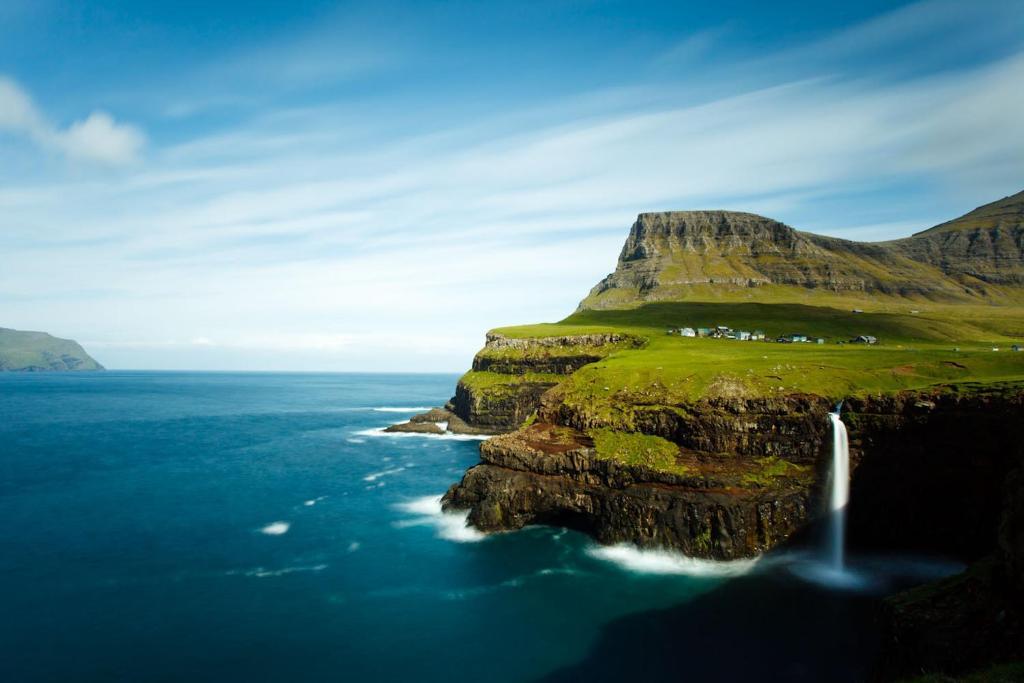 Hotel Vagar Sorvagur Exterior photo